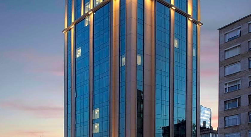 Renaissance by Marriott Istanbul Polat Bosphorus Hotel