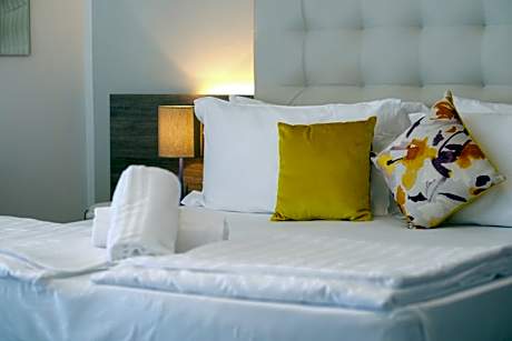 Deluxe Double Room with Frontal Sea View