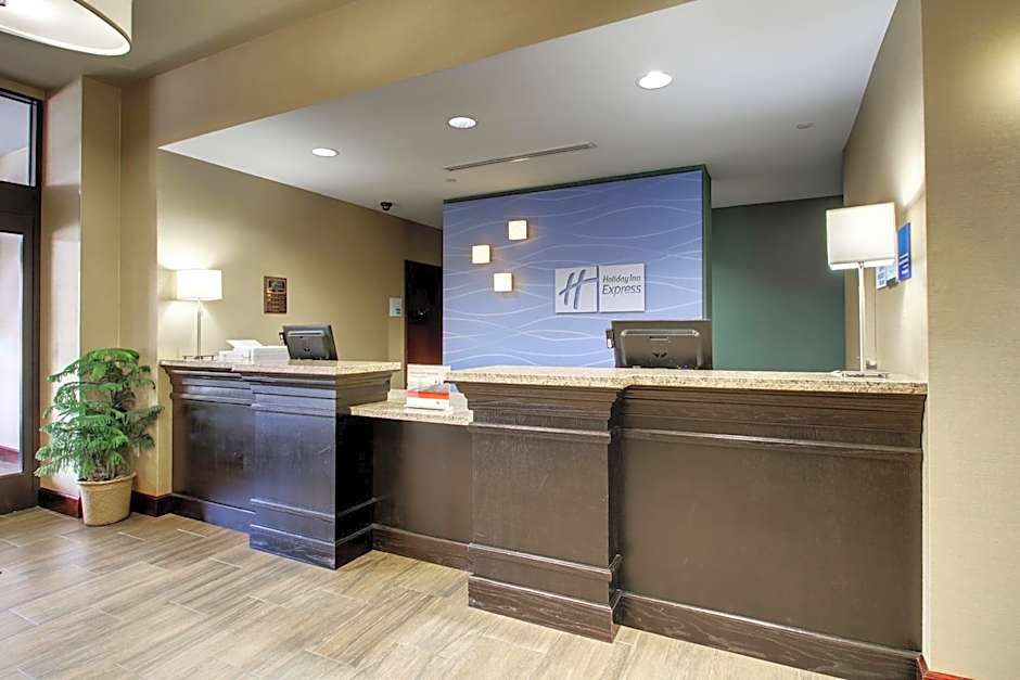 Holiday Inn Express Natchez South West By IHG