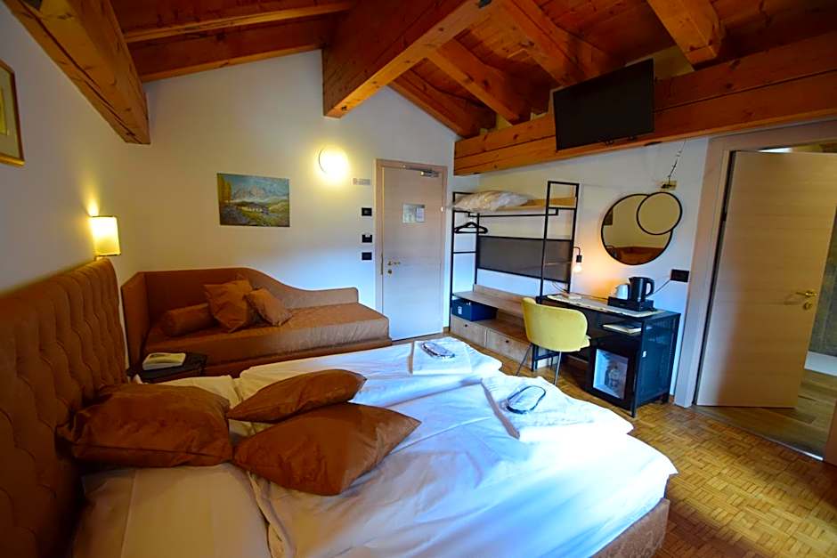 Albergo Miravalle-Tre Cime Views
