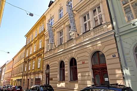 Hotel Prague Star