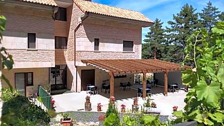 Hotel Rural El Nido de Pinares