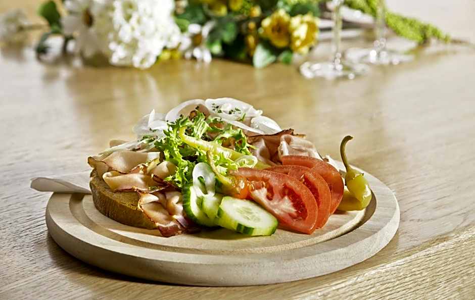 Schatz.Kammer Burg Kreuzen