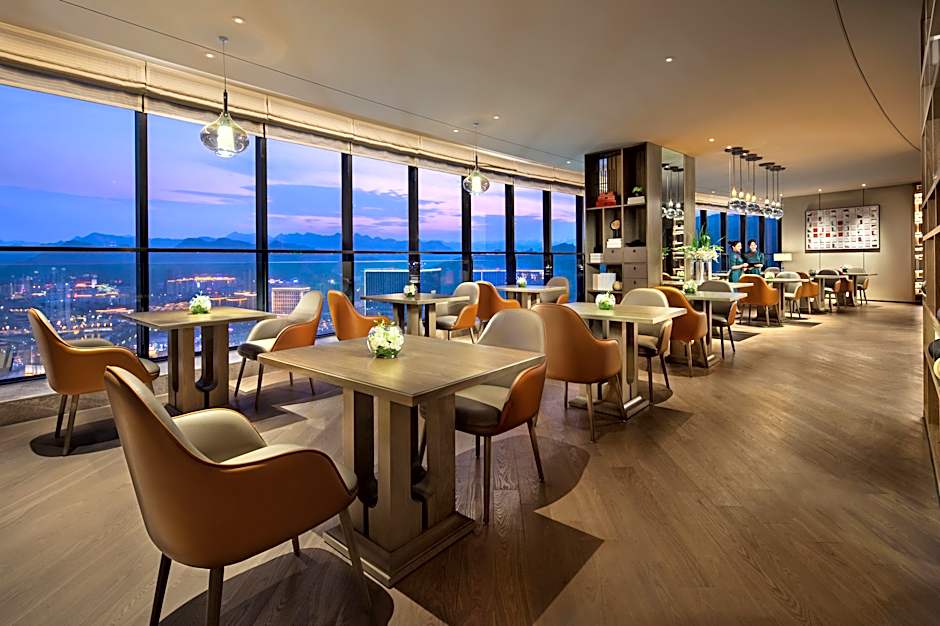 Xiangxi Crown International Hotel