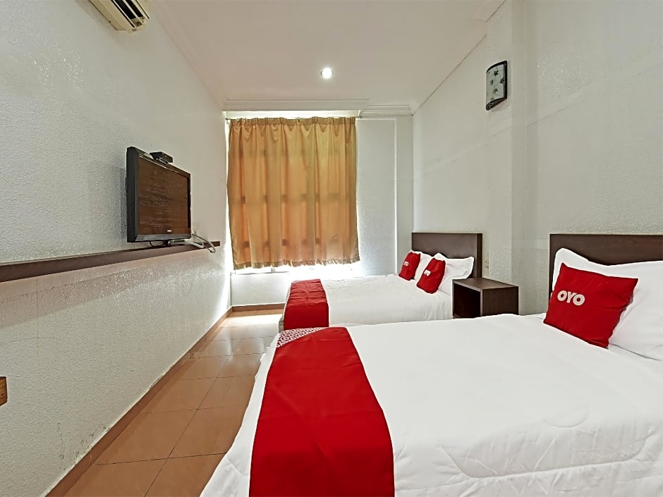 OYO 90559 Ummul Motel C Mart