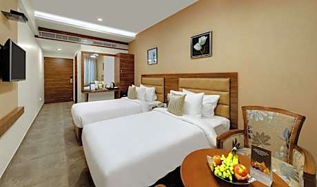 Winter Green Twin Room