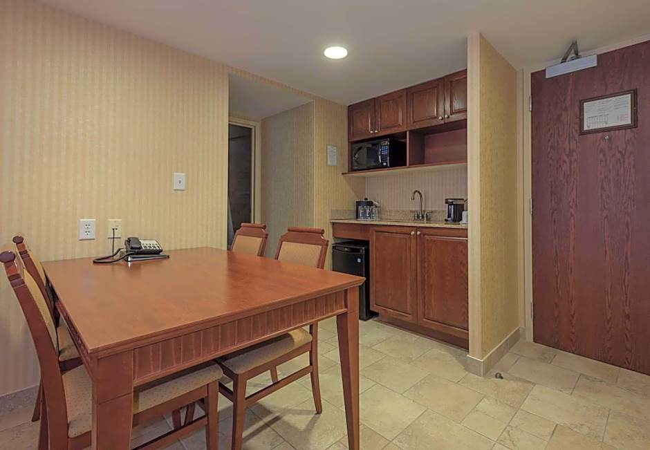 Best Western Plus Otonabee Inn