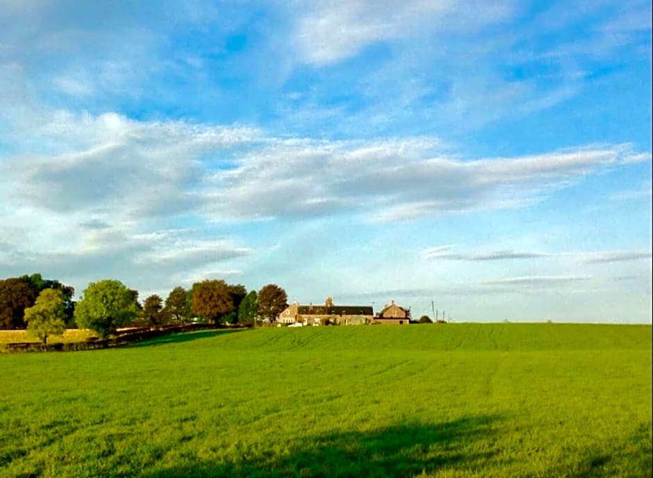Trossachs Barn & Cabin - boutique B&B