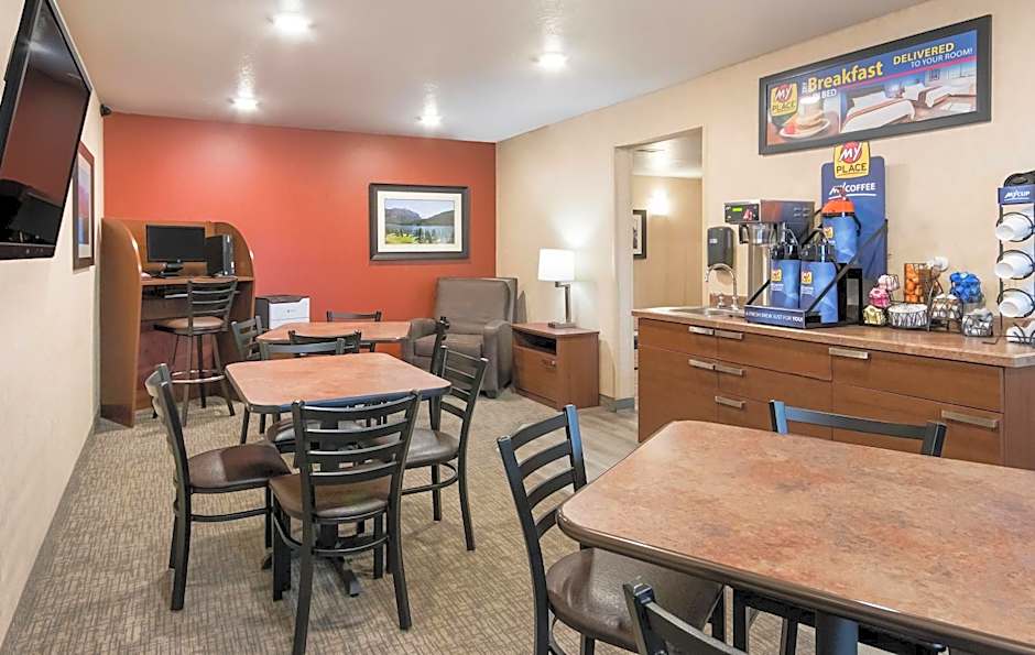 My Place Hotel-Aberdeen, SD