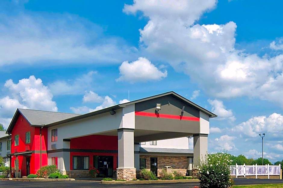 Ramada by Wyndham Tell City