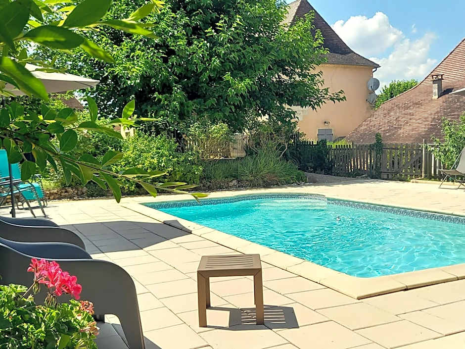 Au pays de Jacquou : Chambre d’hôtes et table d’hôtes