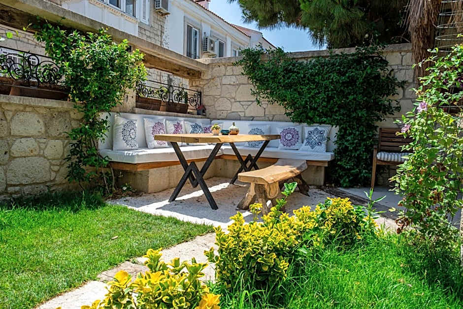 PROVENCE MANSİON ALAÇATI