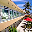 Diane Oceanfront Suites