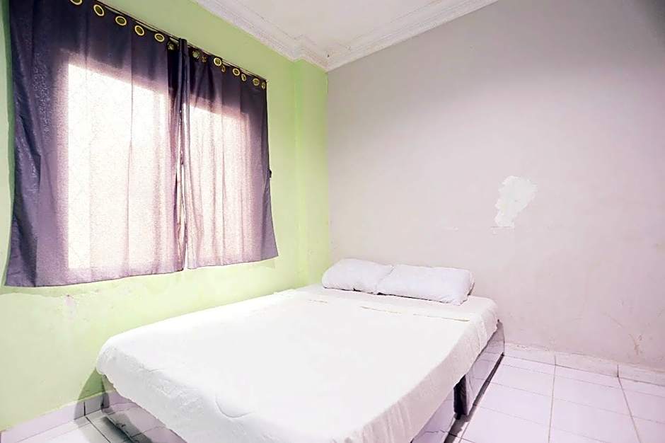 Hotel O Penginapan ReniNearMall Nagoya Hill