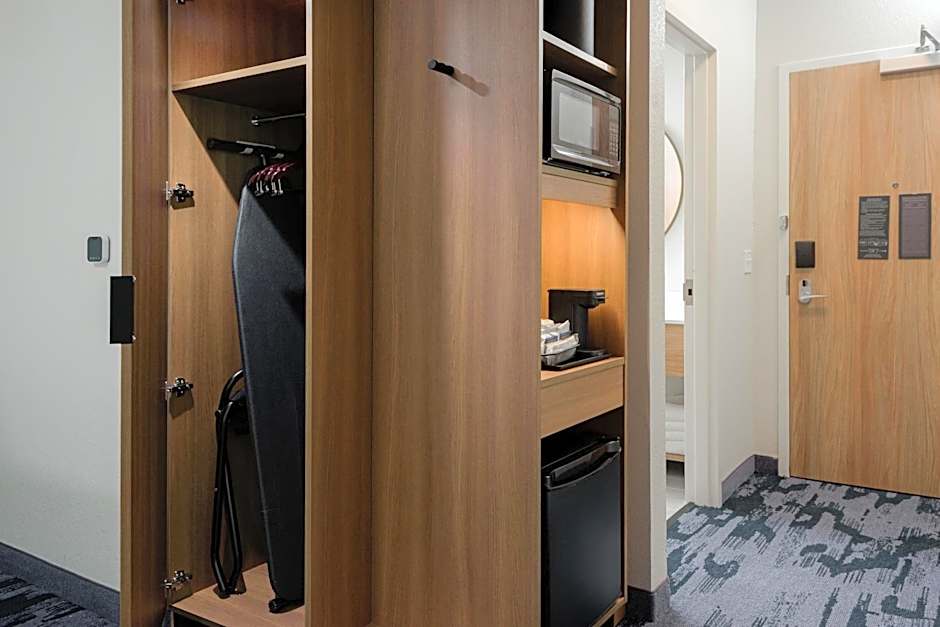 Fairfield Inn & Suites Cincinnati Oakley