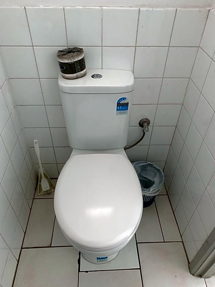 Beaconsfield Lodge Motel