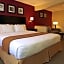 Holiday Inn Express Hotel & Suites Defiance