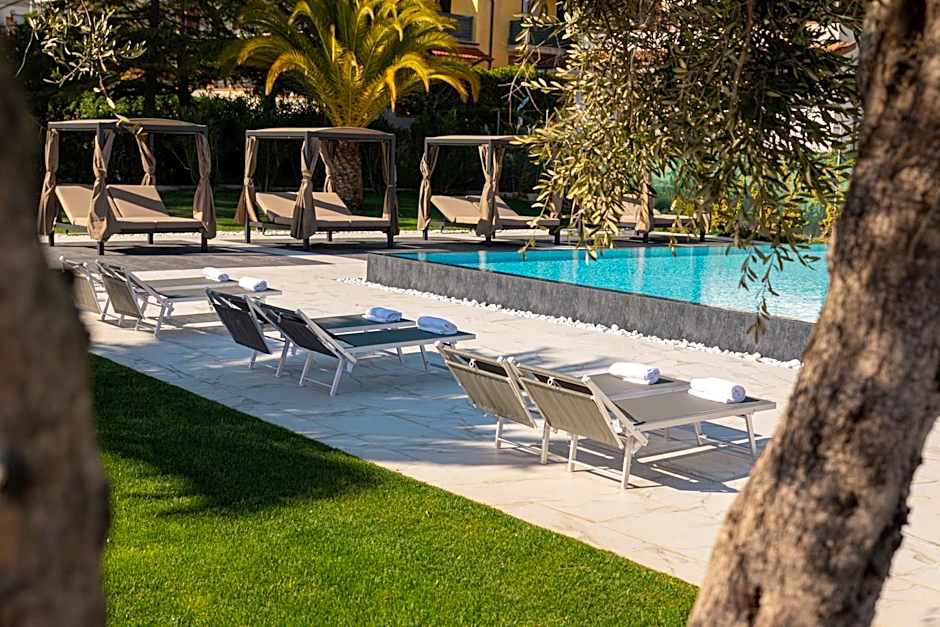 Pietra Bianca Hotel