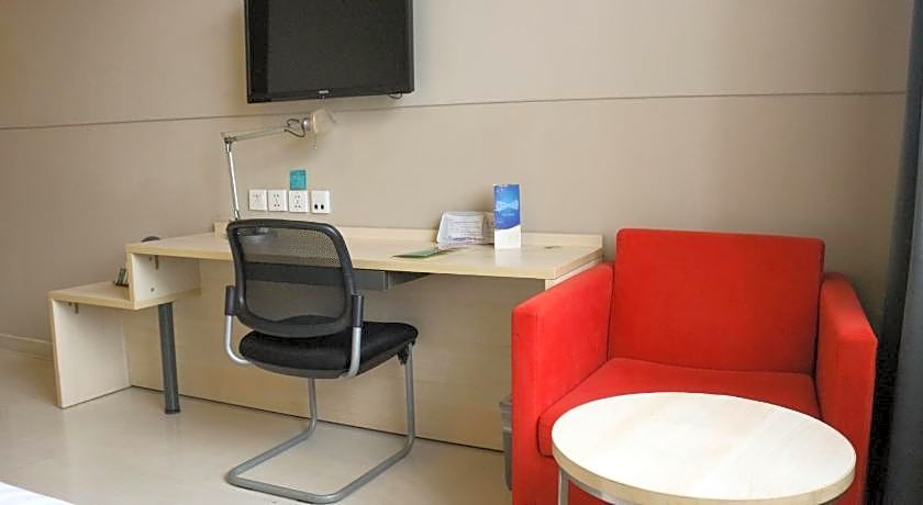 Jinjiang Inn Shanghai Chedun Studio City