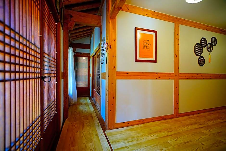 Norijam Hanok 1Ho