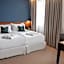 Hotel Holt - The Art Hotel