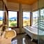Cabot Lodge - Fiordland National Park