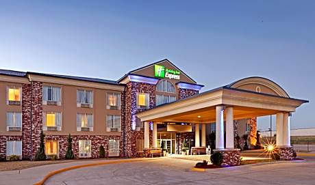 Holiday Inn Express Hotels & Suites Mountain Home By IHG