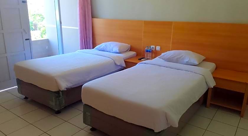 Royal Kencana Hotel powered by Cocotel