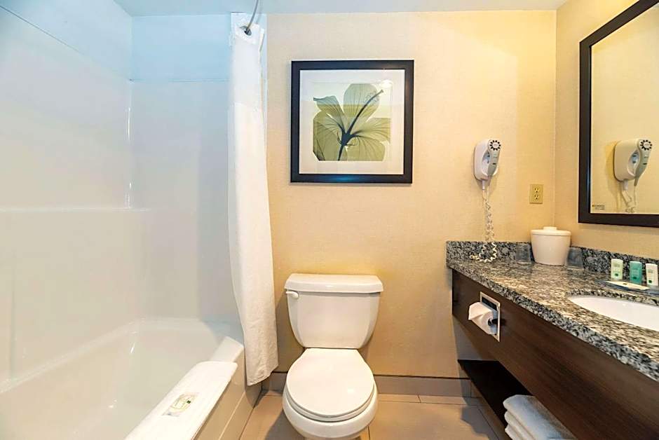 Prestige Riverside Lodge Quesnel