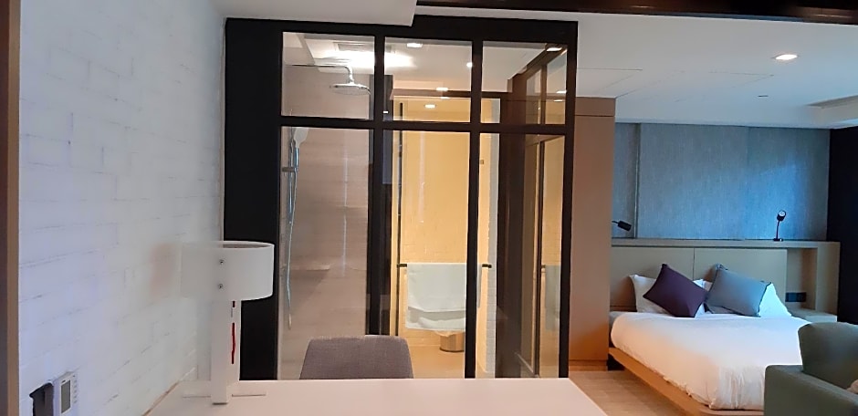 Yin Serviced Apartments