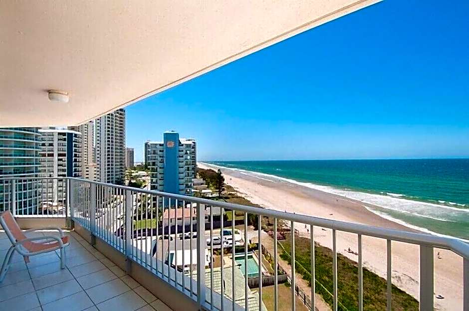 Beachside Tower Apartment