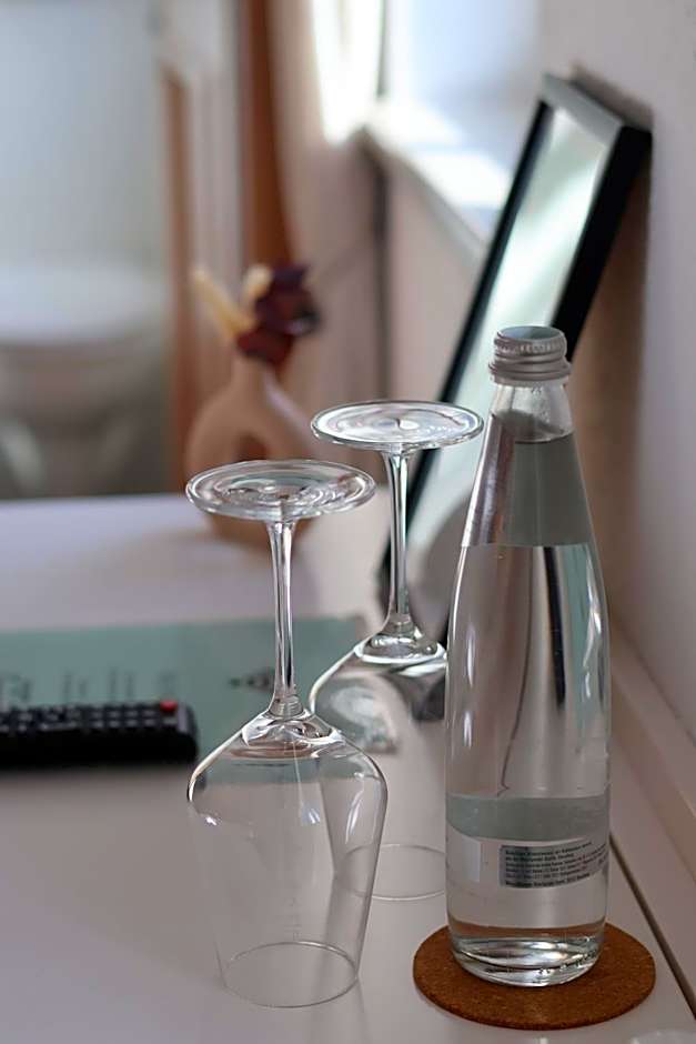 Weinbar & Gästehaus Himmelstoss