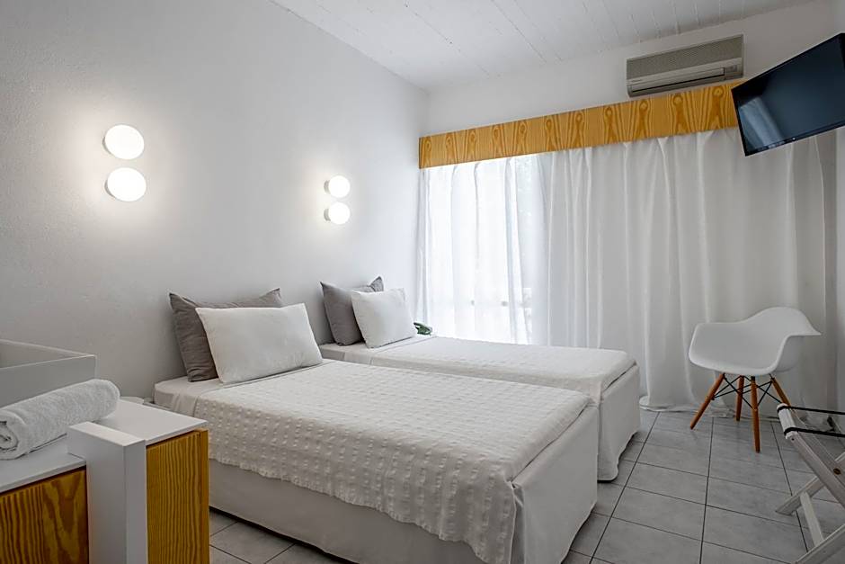 Alkistis Beach Hotel