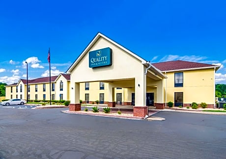 Quality Inn & Suites Canton, GA