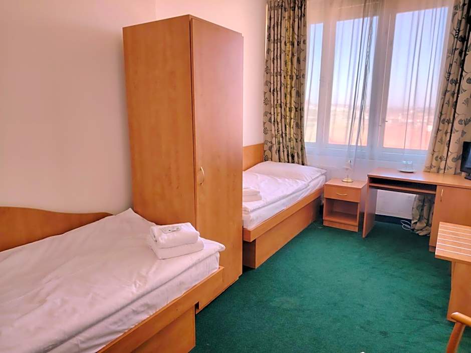 Hotel Legie