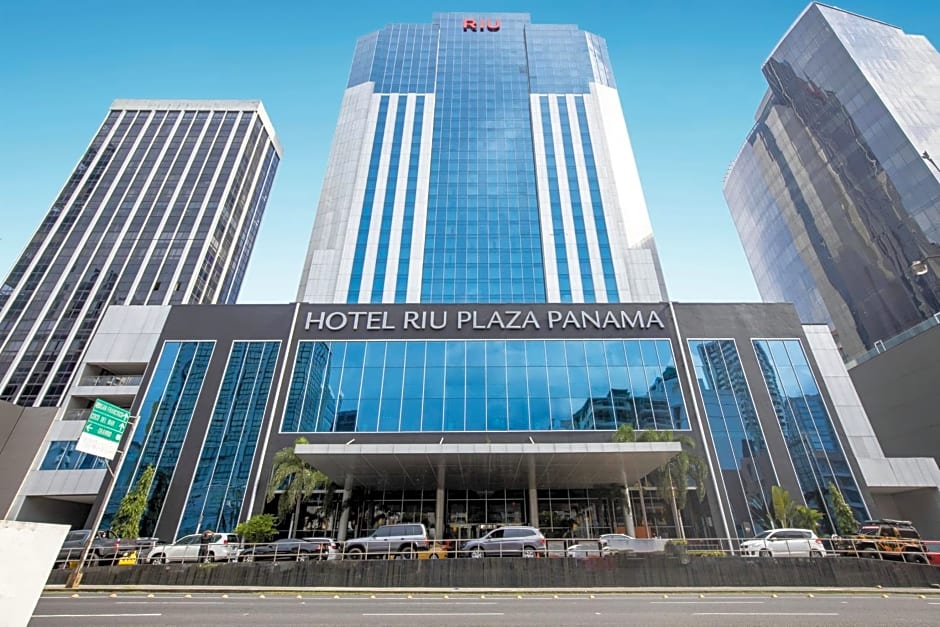Riu Plaza Panama