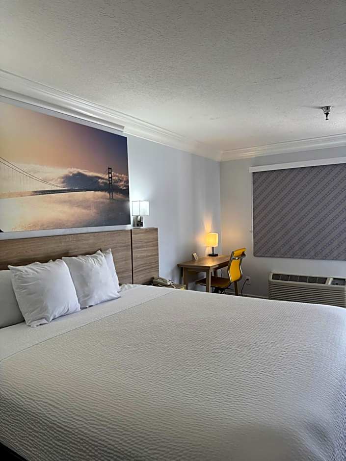 Days Inn by Wyndham Near City Of Hope
