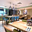 Premier Inn Nottingham City (Chapel Bar)