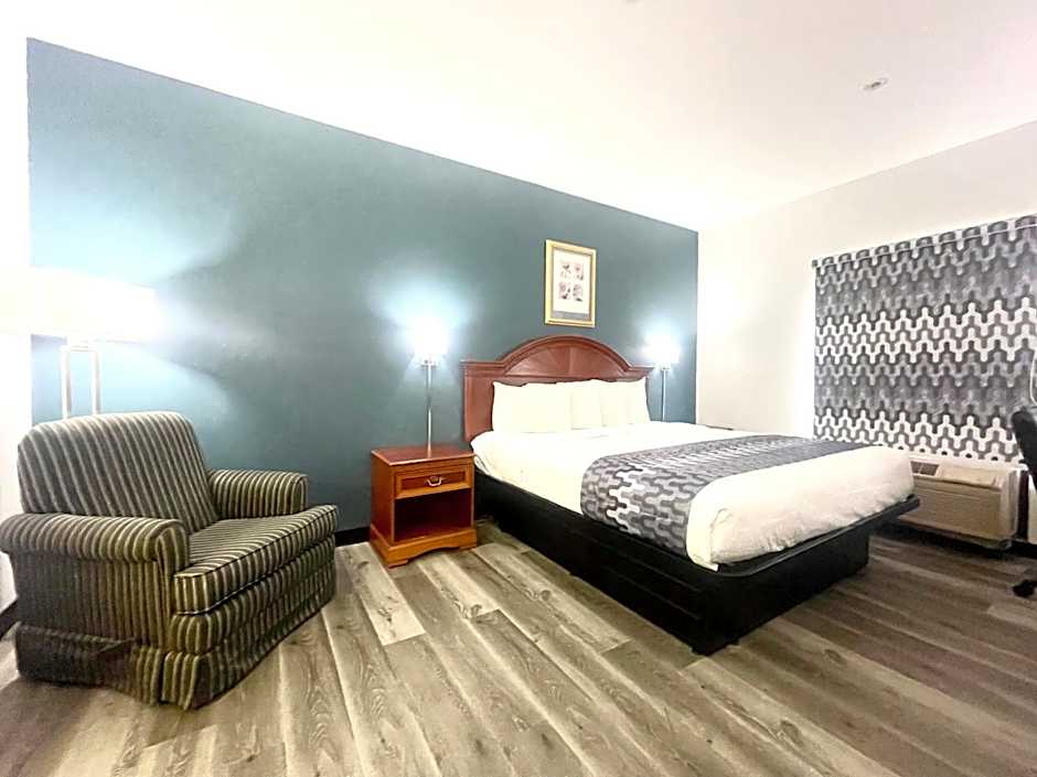 Grand Vista Hotel & Suites