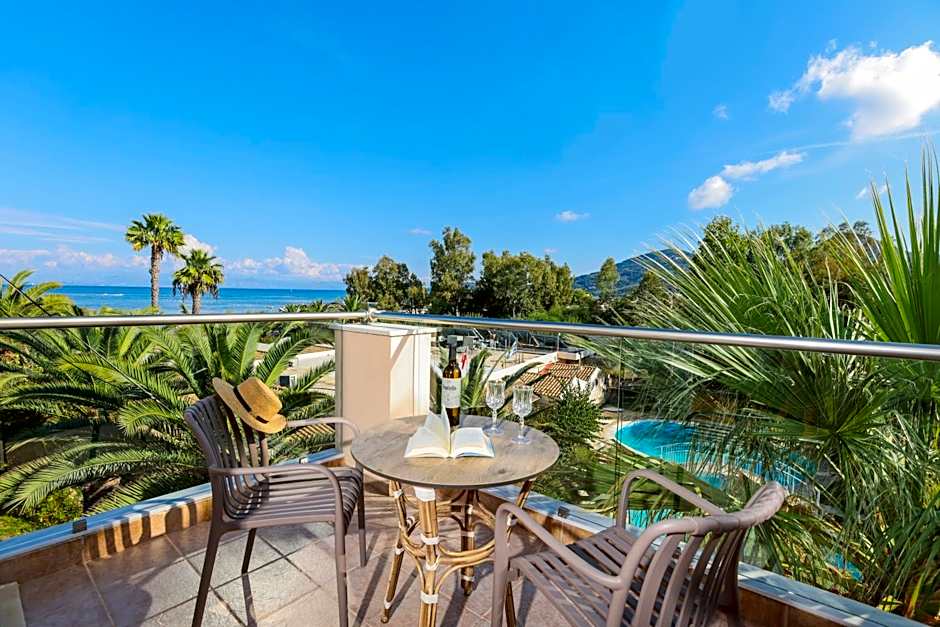 Three Stars Beach Hotel