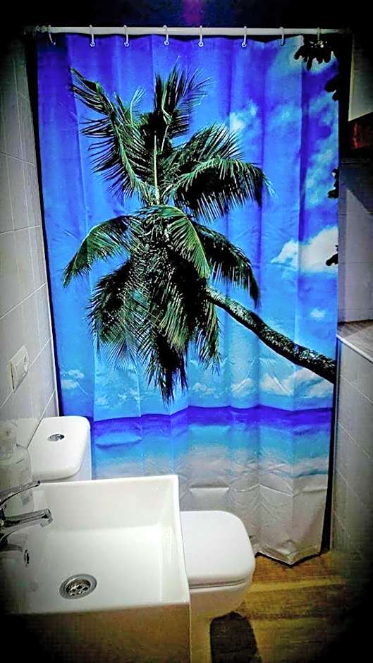 SURFtoLIVE House