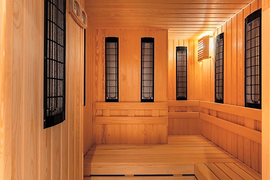 Hotel NOBLESSE Boutique&Spa