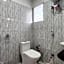 Hotel Housez 43