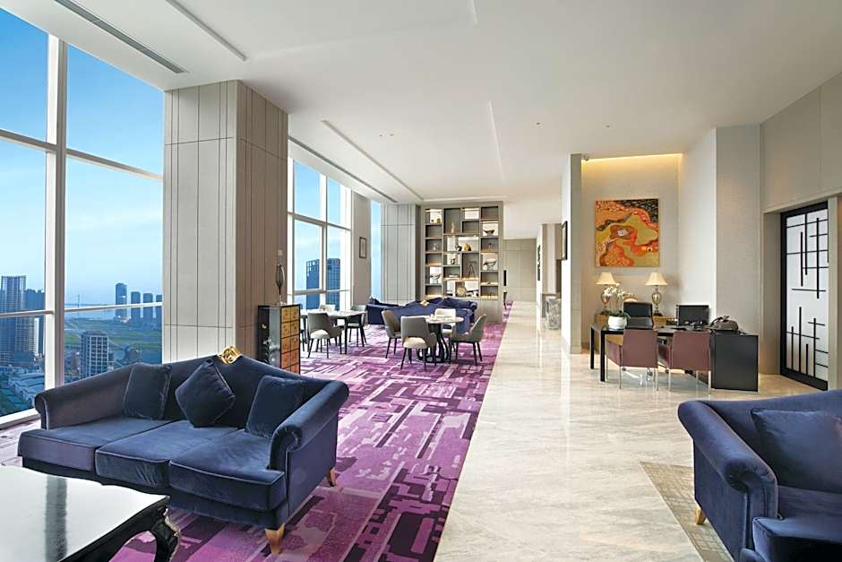 Crowne Plaza Dalian Xinghai By IHG