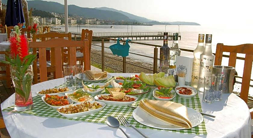 Grand Koru Otel Beach