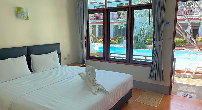 Bamboo @ Koh Chang Resort & Restaurant