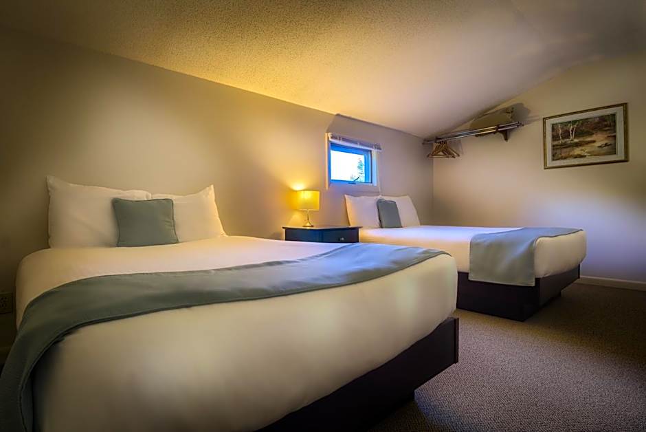 Sun & Ski Inn and Suites