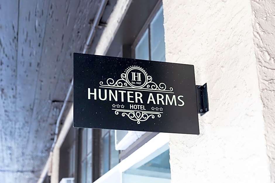 Hunter Arms Hotel