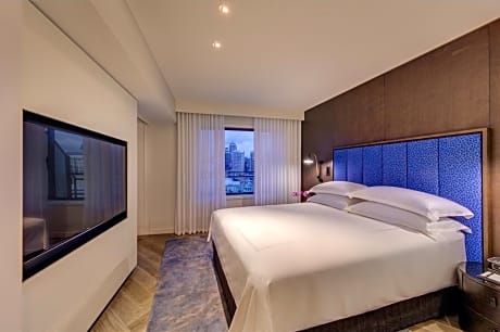 1 Bedroom Harbour View  Suite