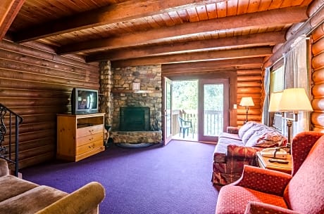 Lodgement Condo with Fireplace